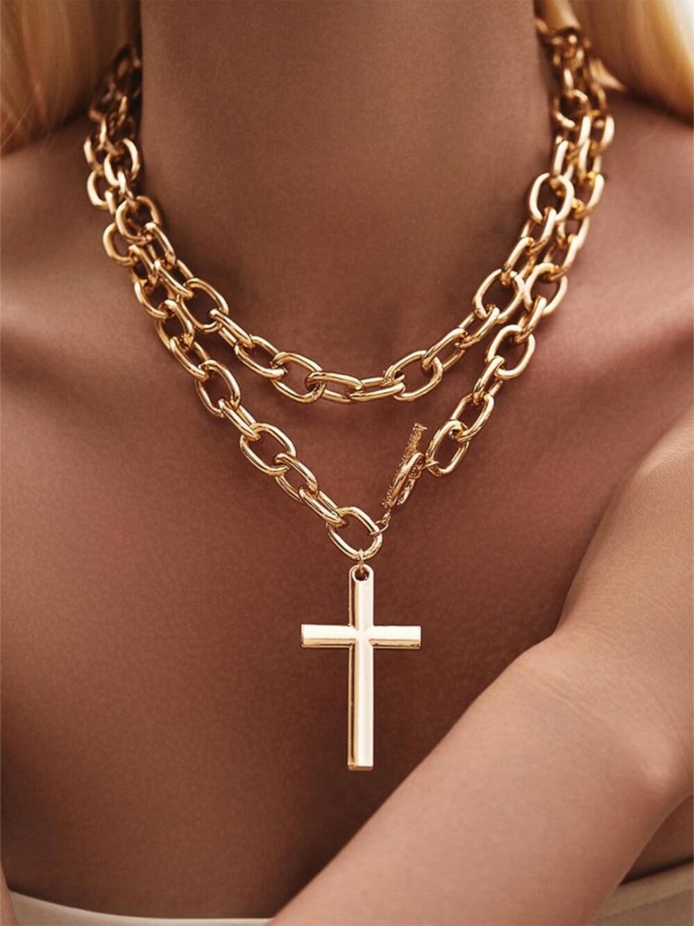 Chunky Gold Cross Necklace for Women Layered Necklace Retro Big Gold Cross Penda - Picture 2 of 6